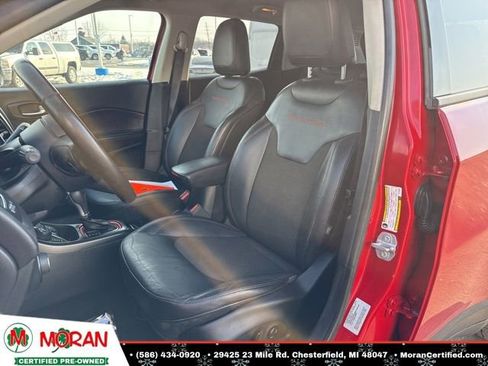 Used 2018 Jeep Compass Trailhawk w/ Navigation Group image 12