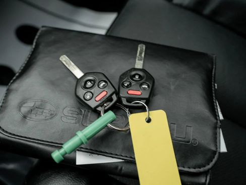 Used 2011 Subaru Outback 2.5i Limited w/ Popular Equipment Group 2A image 25