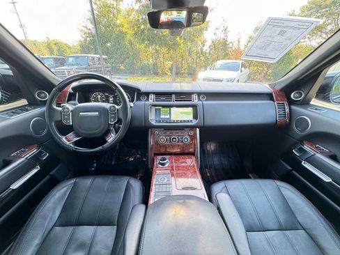 Used 2017 Land Rover Range Rover HSE image 60