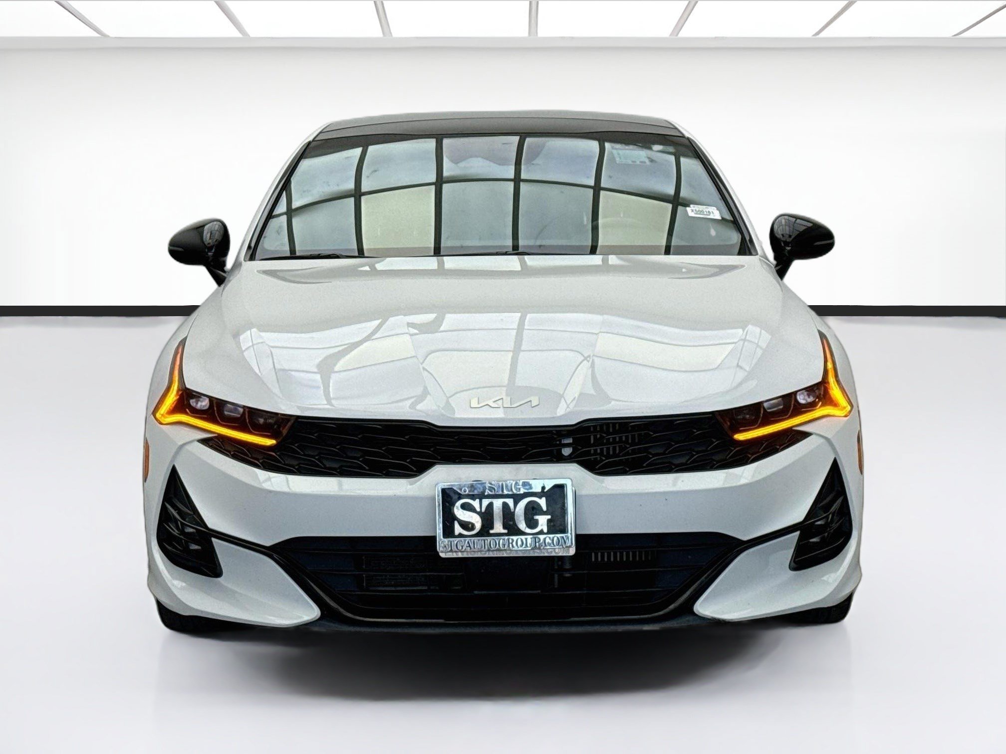 Used 2023 Kia K5 GT-Line FWD image 2