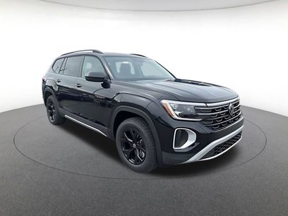 New 2026 Volkswagen Atlas Peak Edition