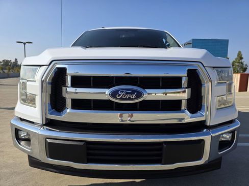 Used 2017 Ford F150 XLT RWD image 4
