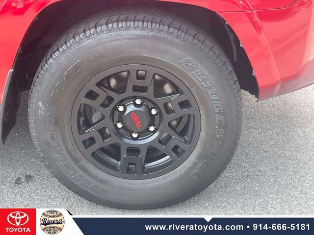 Used 2024 Toyota 4Runner SR5 RWD image 9
