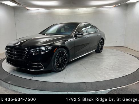 New 2026 Mercedes-Benz S 500 4MATIC image 1