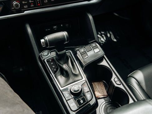 Used 2025 Kia Sportage X-Line image 28