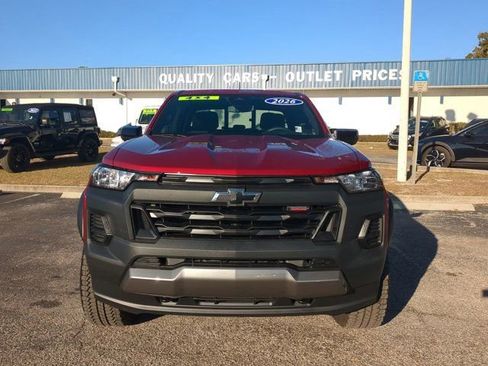 Used 2026 Chevrolet Colorado Trail Boss image 9