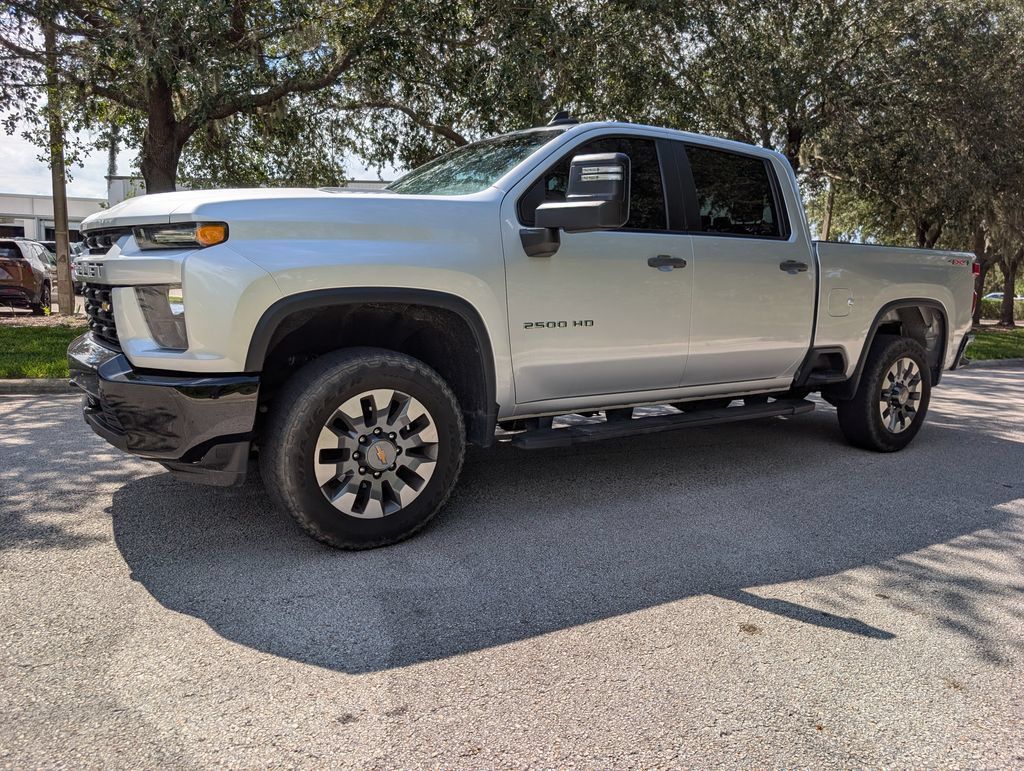 Used 2023 Chevrolet Silverado 2500 Custom w/ Custom Value Package AWD/4WD image 3