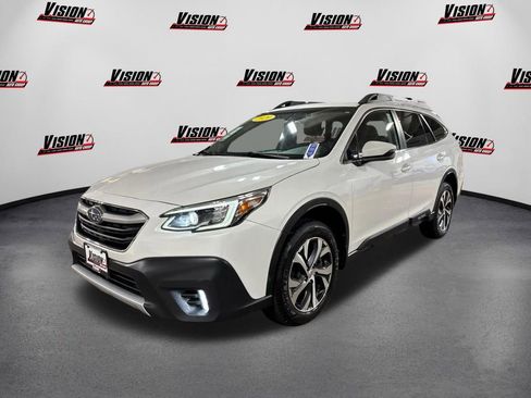 Used 2020 Subaru Outback Limited image 1