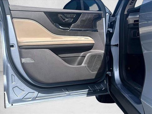 Used 2022 Lincoln Corsair FWD image 18