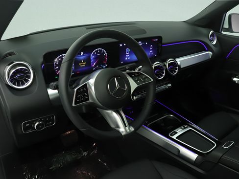 Certified 2026 Mercedes-Benz GLB 250 image 14