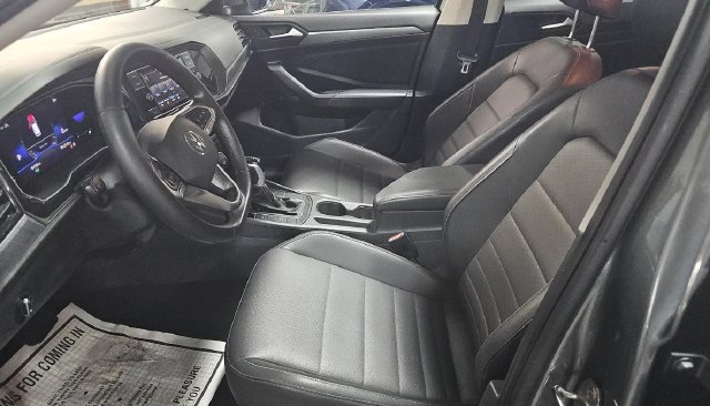 Used 2022 Volkswagen Jetta SE FWD image 21
