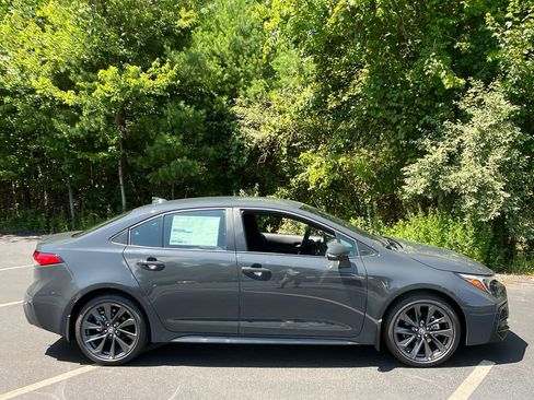 New 2026 Toyota Corolla SE FWD image 6