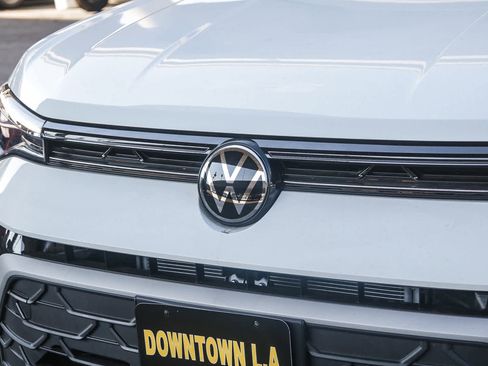 New 2025 Volkswagen Taos S FWD image 5