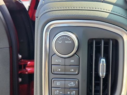Certified 2022 GMC Sierra 2500 Denali AWD/4WD image 26