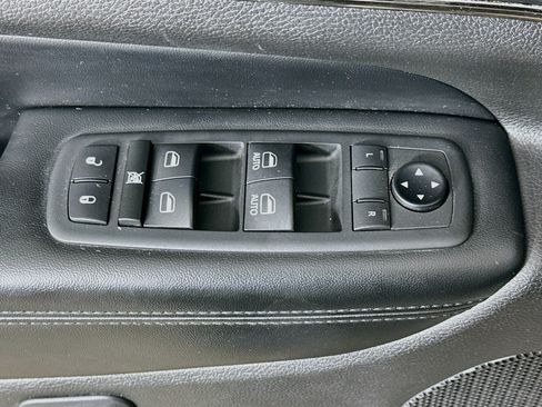 Used 2020 Jeep Grand Cherokee Limited X AWD/4WD image 15