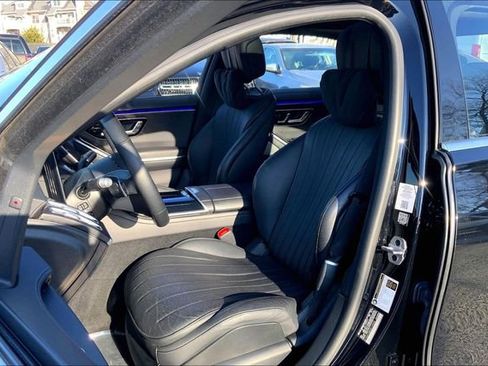 Certified 2022 Mercedes-Benz S 580 4MATIC Sedan image 6