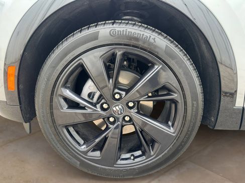 Used 2025 Buick Envision Sport Touring AWD/4WD image 31