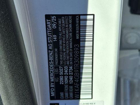 New 2026 Mercedes-Benz C 300 Sedan image 36