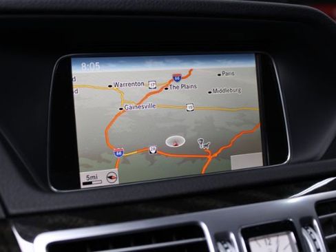 Used 2015 Mercedes-Benz E 350 4MATIC w/ Parking Assist Package image 17