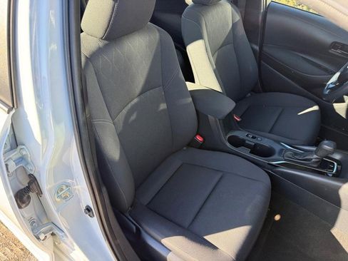 Used 2024 Toyota Corolla LE image 11