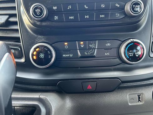 Used 2024 Ford Transit 250 Low Roof w/ Exterior Upgrade Package image 28