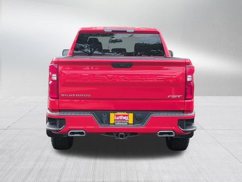 Used 2022 Chevrolet Silverado 1500 RST AWD/4WD image 6