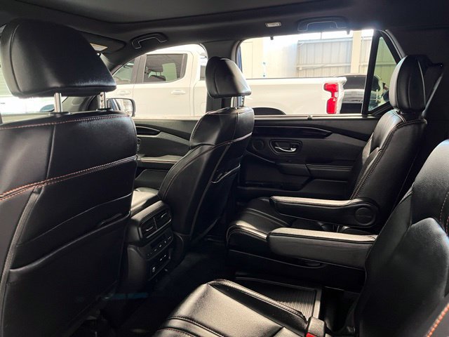 Used 2024 Honda Pilot TrailSport image 19
