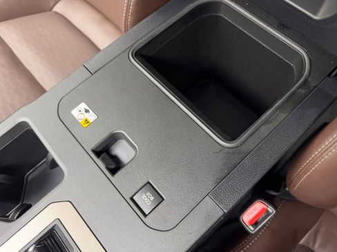 Used 2025 Toyota Land Cruiser w/ Premium Package image 73