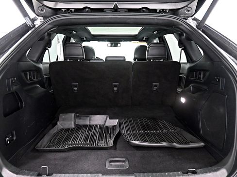 Used 2019 Ford Edge ST w/ Convenience Package AWD/4WD image 36