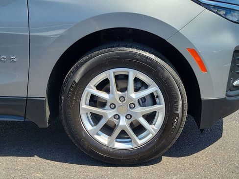 Certified 2023 Chevrolet Equinox LS w/ LS Convenience Package FWD image 6