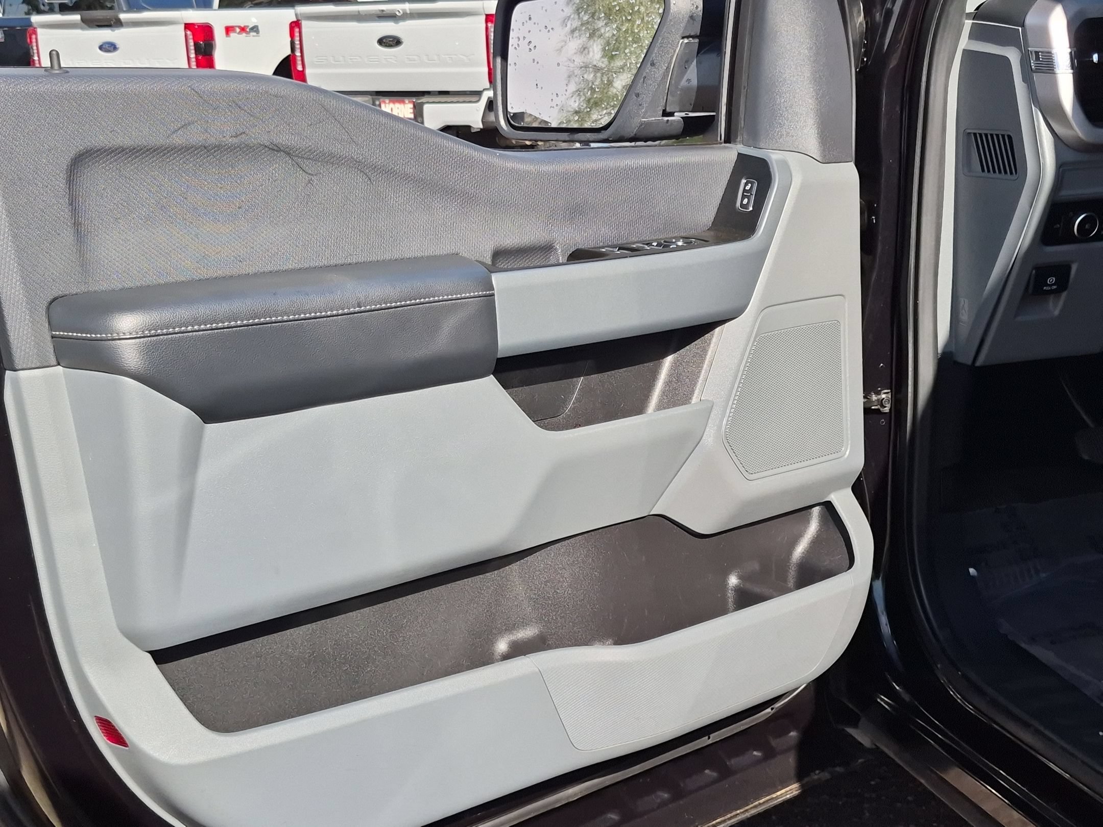 Used 2023 Ford F150 XLT RWD image 11