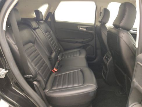 Used 2023 Ford Edge SEL image 19