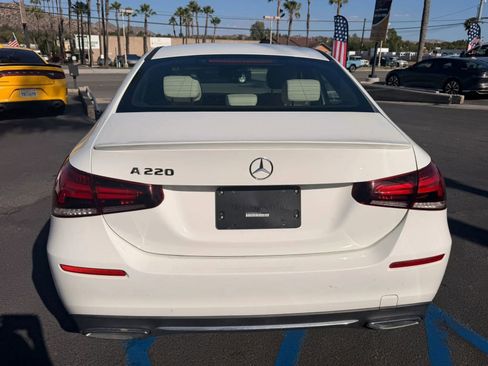Used 2021 Mercedes-Benz A 220 image 6