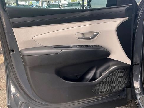Certified 2025 Hyundai Tucson SEL FWD image 22