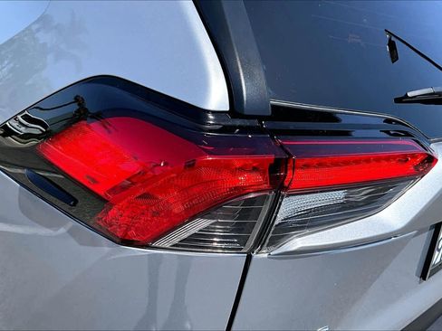 Used 2023 Toyota RAV4 XLE w/ Convenience Package AWD/4WD image 27