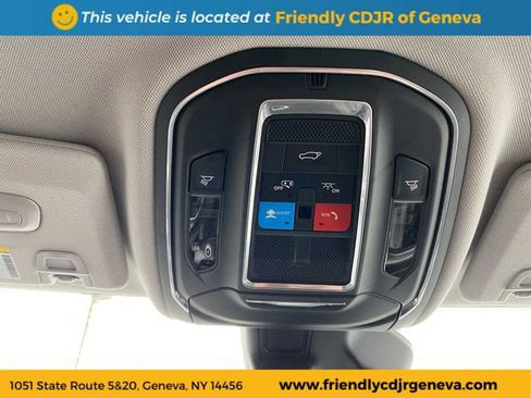 Used 2023 Jeep Grand Cherokee L Limited image 21