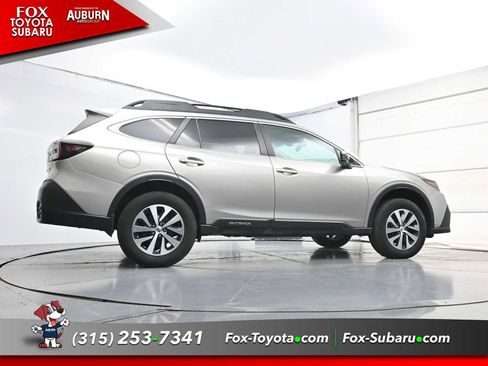 Used 2020 Subaru Outback Premium AWD/4WD image 23