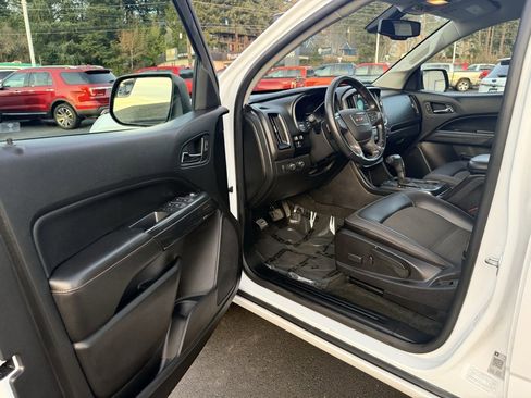 Used 2018 GMC Canyon All Terrain image 18