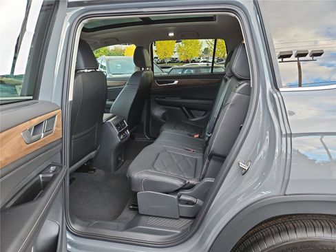 New 2026 Volkswagen Atlas SE image 26