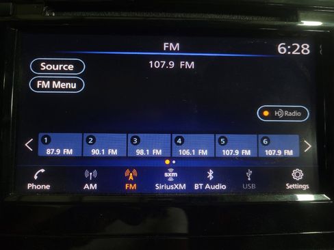 Used 2019 Nissan Rogue SL w/ Premium Package FWD image 25