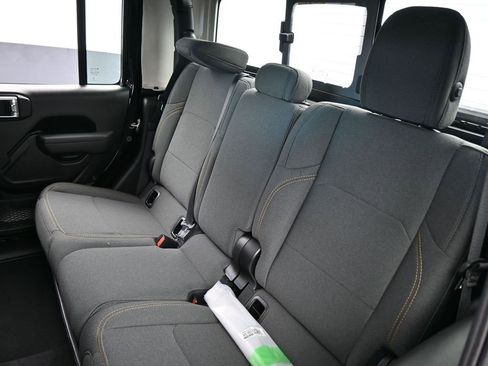 New 2026 Jeep Gladiator Sport image 29