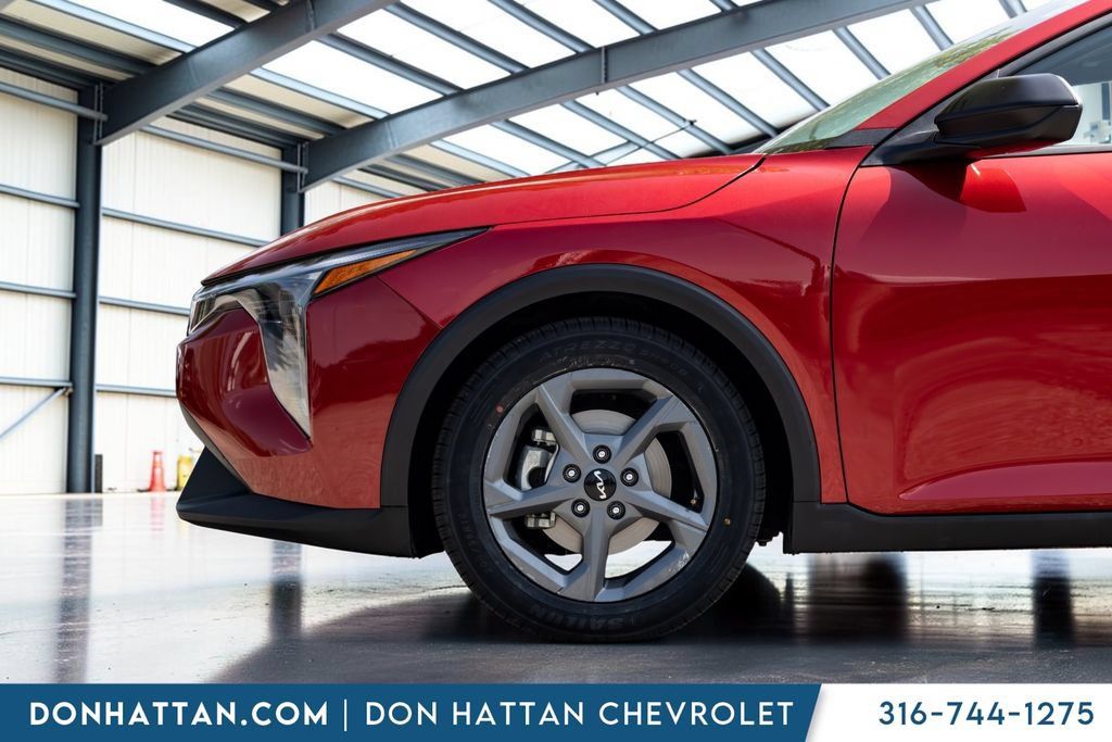 Used 2025 Kia K4 FWD image 27