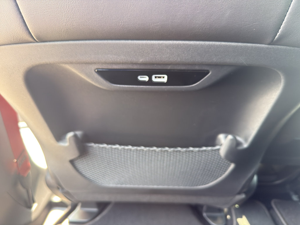 New 2027 Chrysler Pacifica Select FWD image 32