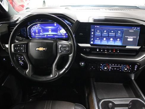 Used 2024 Chevrolet Silverado 2500 High Country w/ High Country Premium Package AWD/4WD image 32