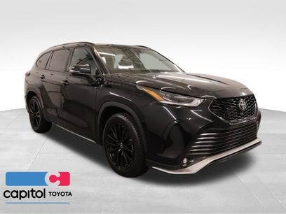 Used 2025 Toyota Highlander XSE