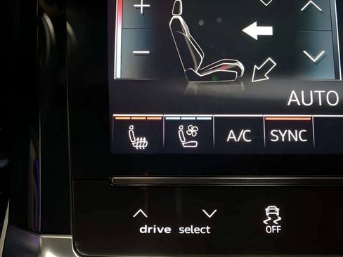 Used 2024 Audi Q8 e-tron Prestige w/ Prestige Package image 46