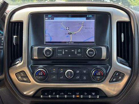 Used 2018 GMC Sierra 2500 Denali w/ Duramax Plus Package AWD/4WD image 36