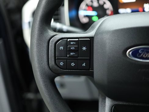 Used 2022 Ford F150 XLT w/ Trailer Tow Package image 35