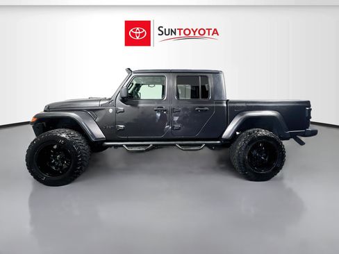Used 2020 Jeep Gladiator Sport w/ Quick Order Package 24S AWD/4WD image 6