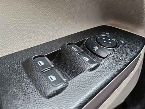 Used 2022 Ford EcoSport S image 30